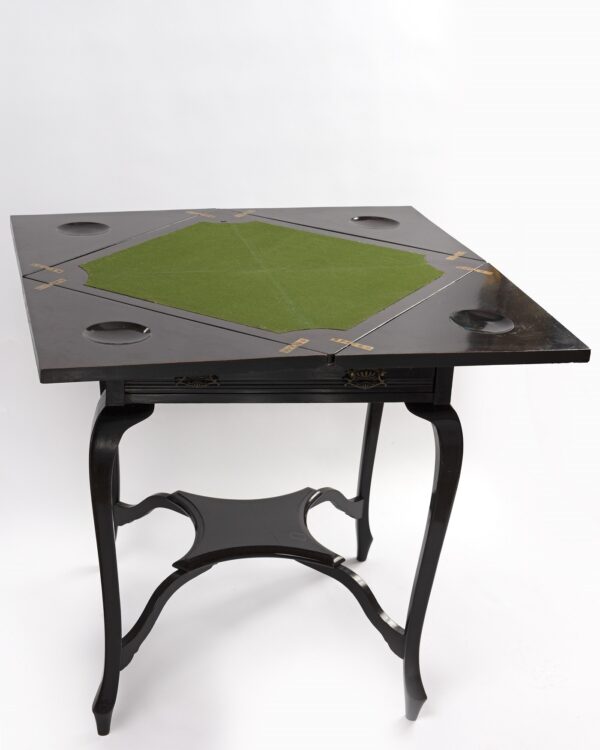 Card Table